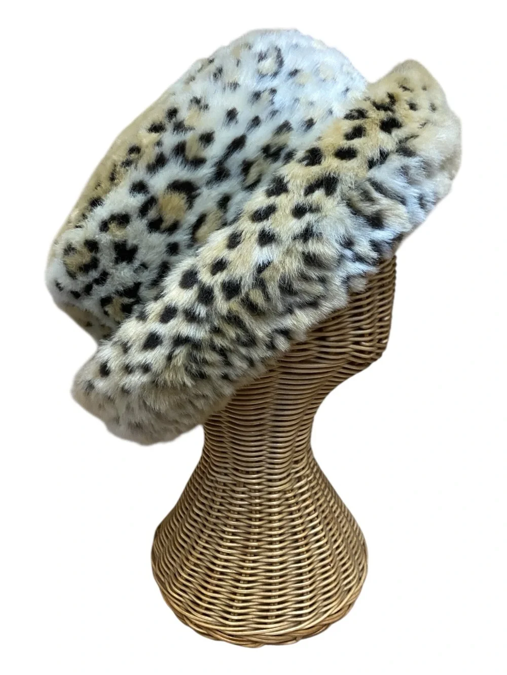 Womens Vintage Y2k Leopard Print Bucket Hat Size M/L Winter